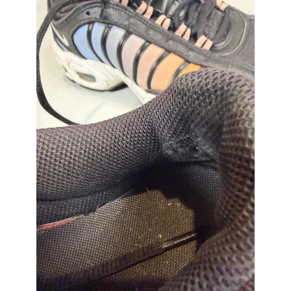 Nike‎ Air Max Tailwind 4 Black Coral Stardust Sneakers Women's Size 8